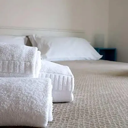 Bed & Breakfast Lufra 4*